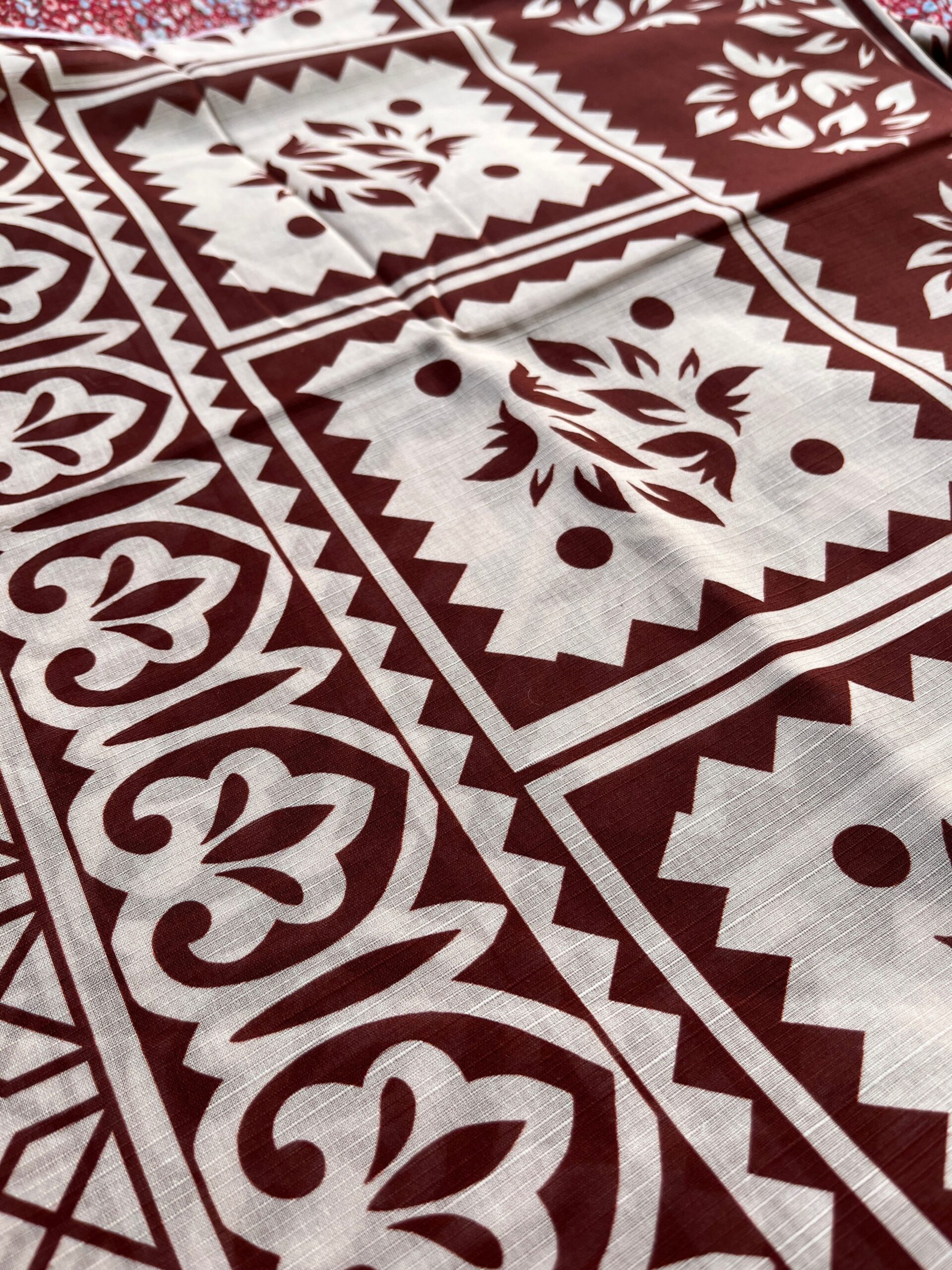 Digital Lawn Bana Dora Allover Print 3-Piece Suit Lawn Suit – Article 7 5 Digital Lawn Bana Dora Allover Print 3-Piece Suit Lawn Suit