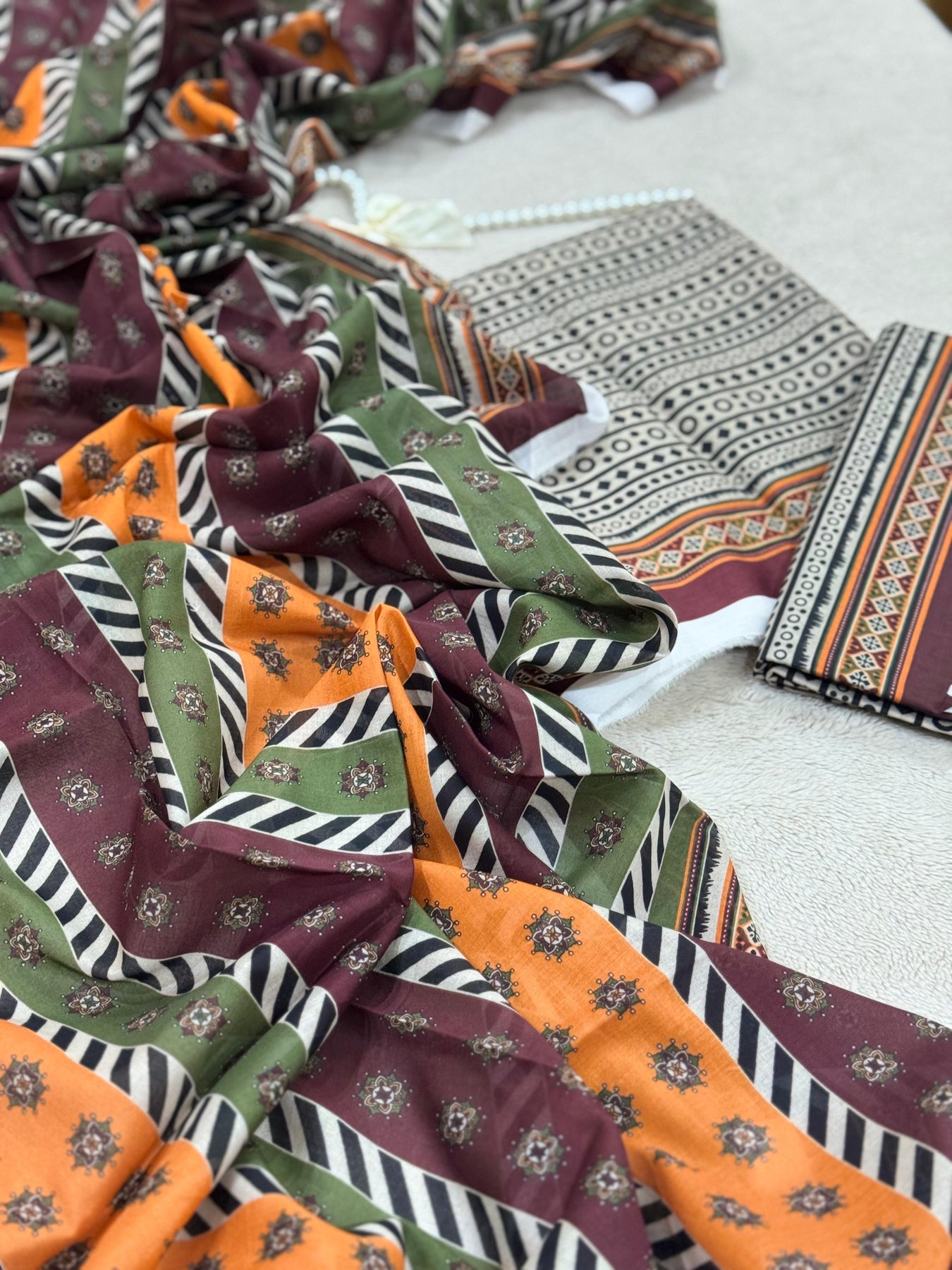Prime Collection 3PC Printed Lawn Suit – Premium Summer Collection 4 Prime Collection 3PC Printed Lawn Suit