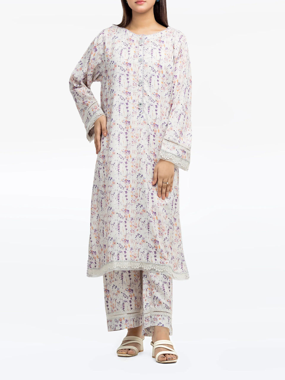 Soft Floral 2-Piece Co-Ord Set with Lace Detail Kurta 4 Soft Floral 2-Piece Co-Ord
