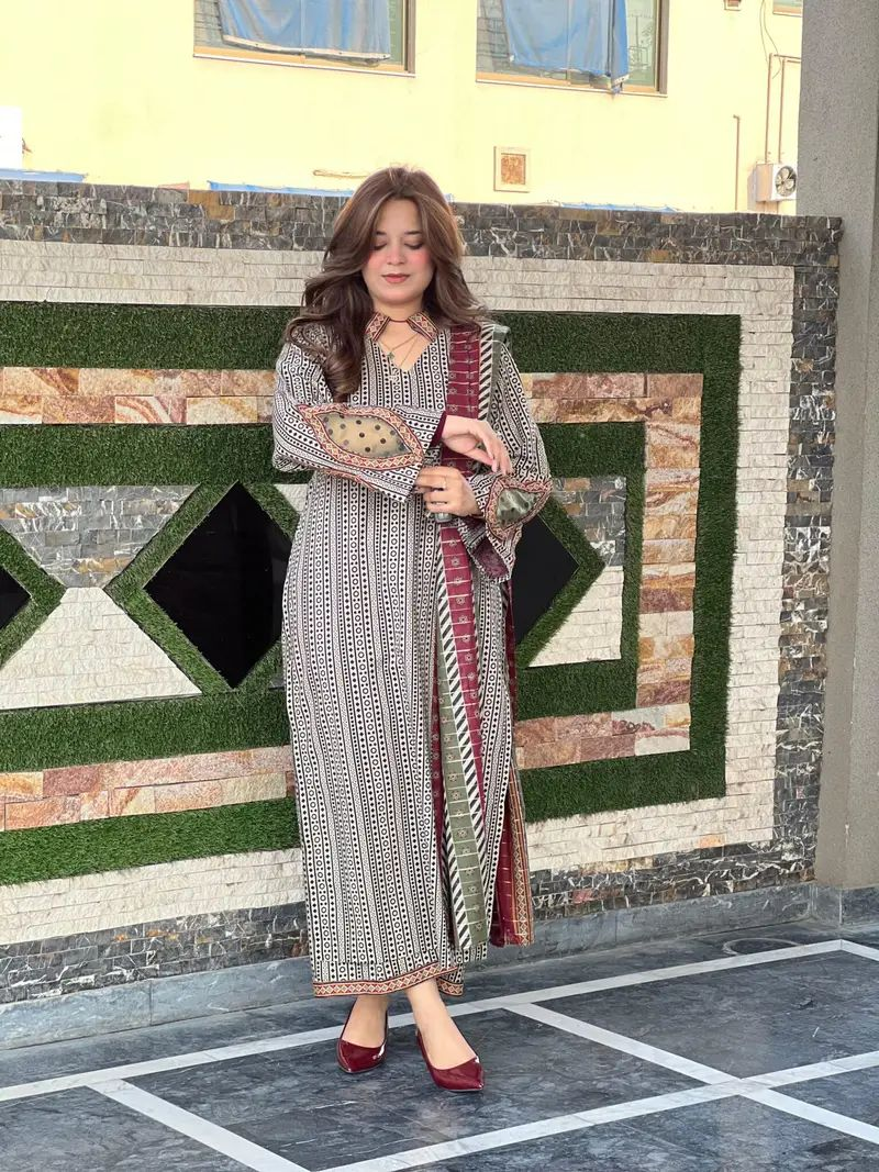 Prime Collection 3PC Printed Lawn Suit – Premium Summer Collection 2 Prime Collection 3PC Printed Lawn Suit