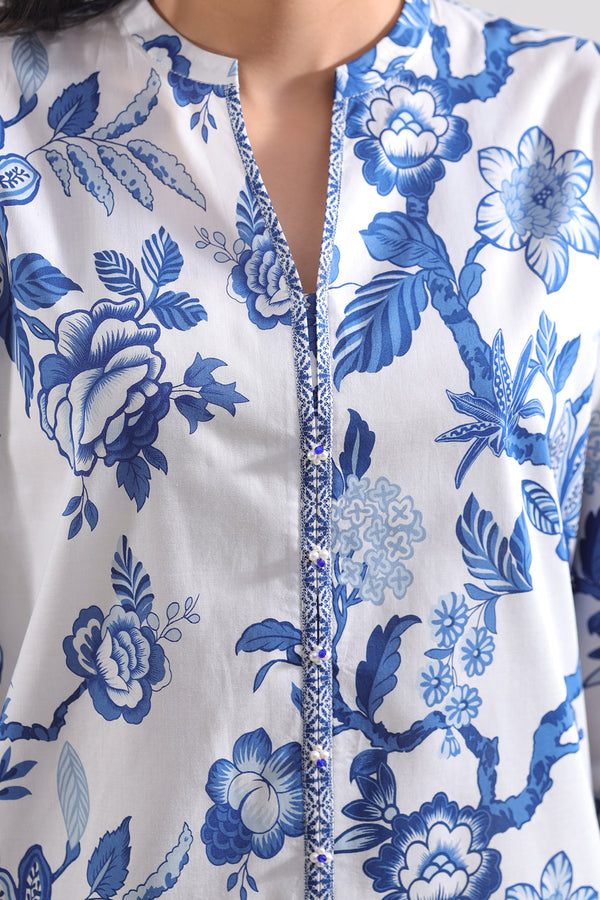 Azure Bloom Printed Lawn Suit – 3 Piece D010 6 Azure Bloom Printed Lawn Suit