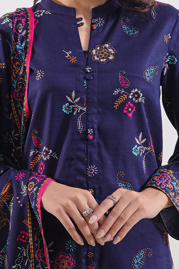 Midnight Sapphire Paisley Printed Lawn Suit – 3 Piece D09 5 Midnight Sapphire Paisley Printed Lawn Suit